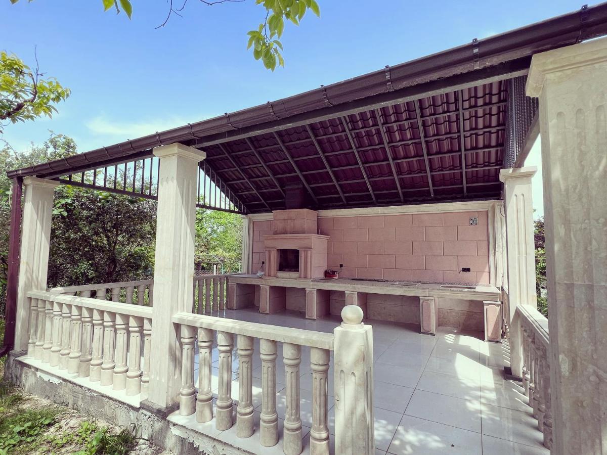 Gardenia Apartment Tsqaltubo Exterior photo